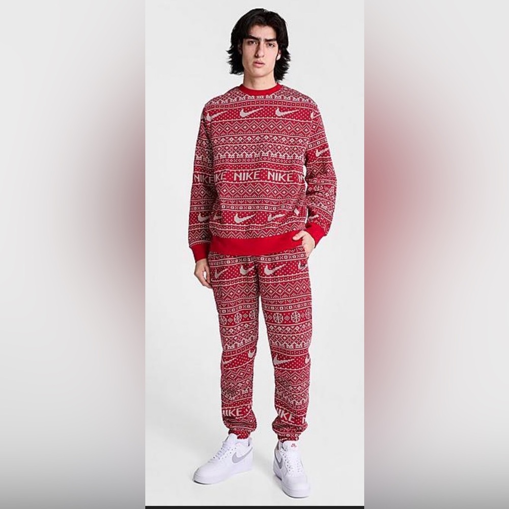 Nike Red and White Patterned Sweatshirt, Sweatpants 
Boys large, worn one time